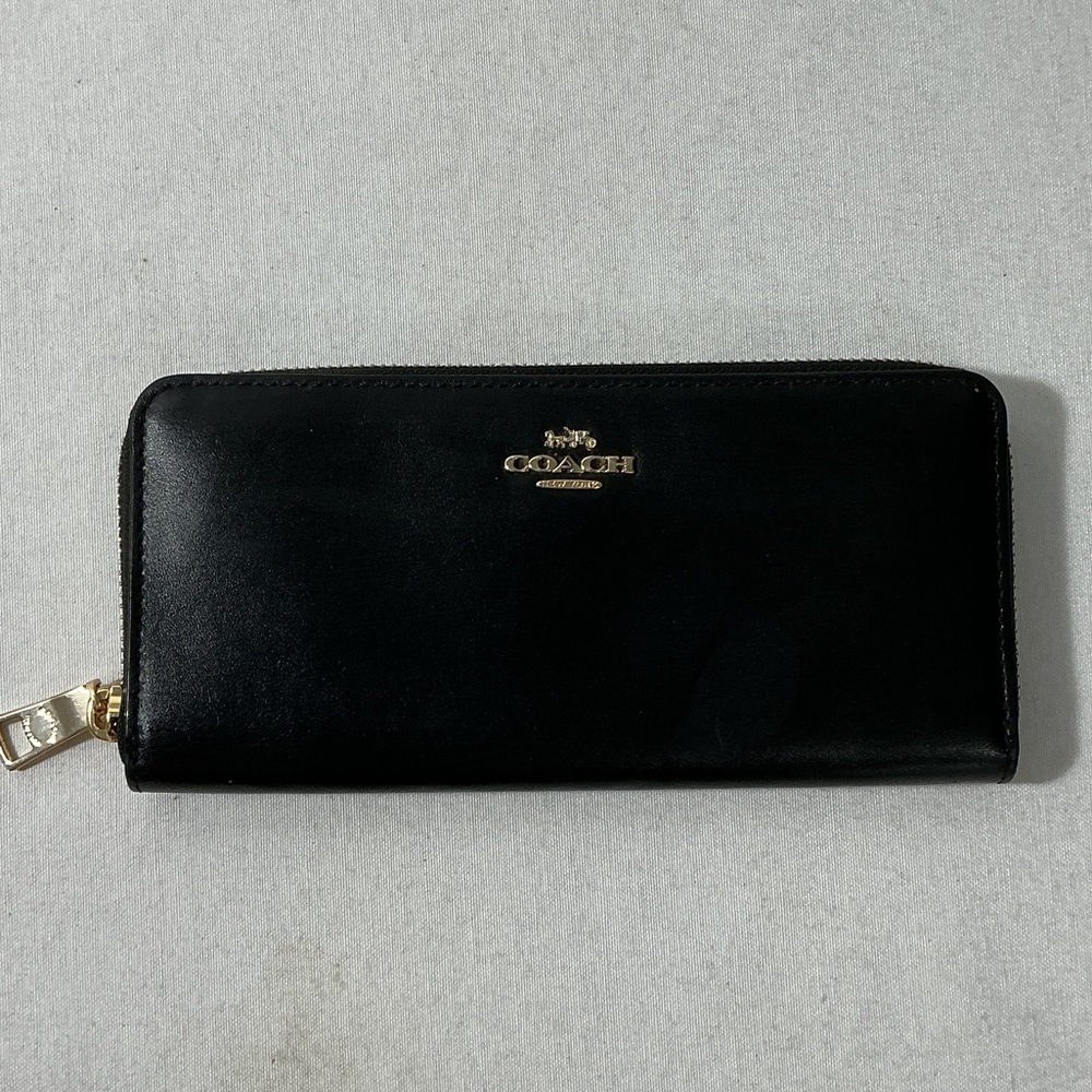 Coach Black Leather Zip Wallet with Gold Logo